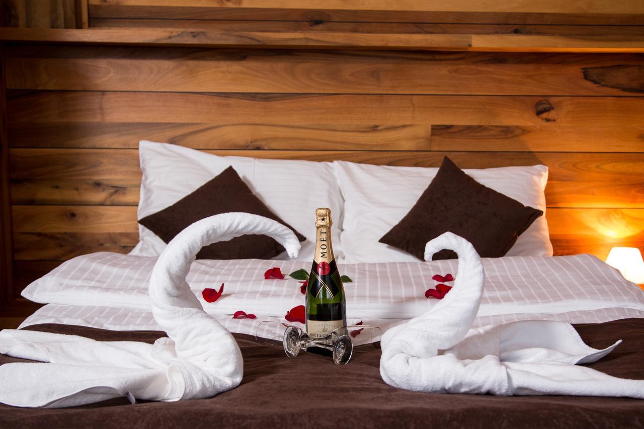 Hotel Babino Brdo Derventa Luaran gambar