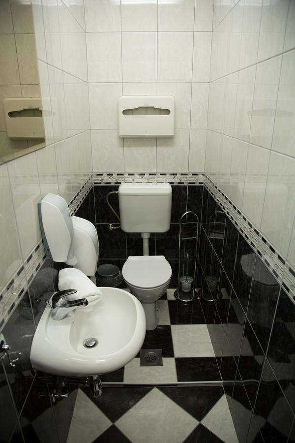 Hotel Babino Brdo Derventa Luaran gambar