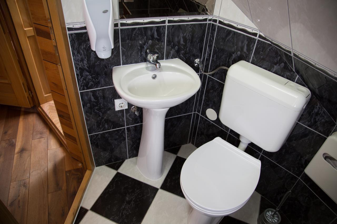 Hotel Babino Brdo Derventa Luaran gambar