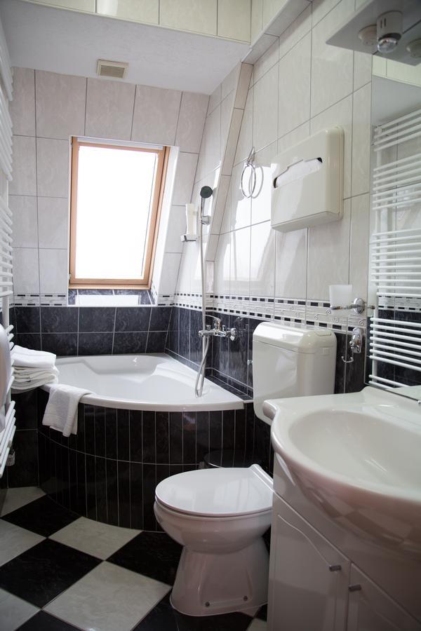 Hotel Babino Brdo Derventa Luaran gambar